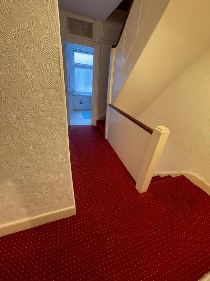 شقة لندن  في Elmdene Road المظهر الخارجي الصورة